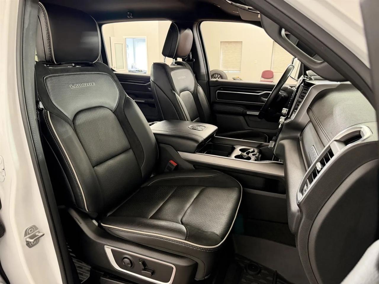 RAM 1500 Laramie Crew Cab LWB 4WD 2022