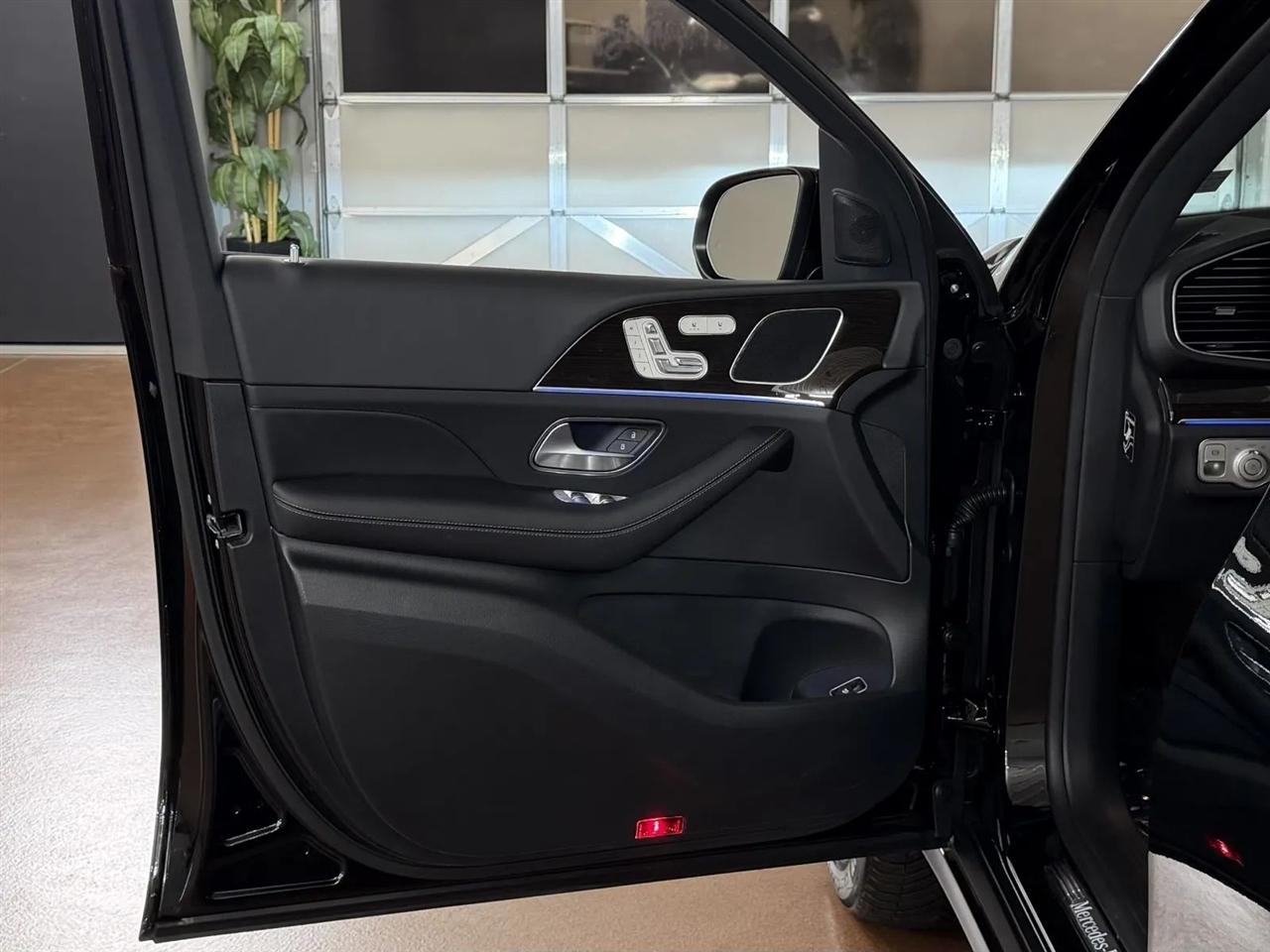 Mercedes-Benz GLE-Class GLE350 4MATIC 2025