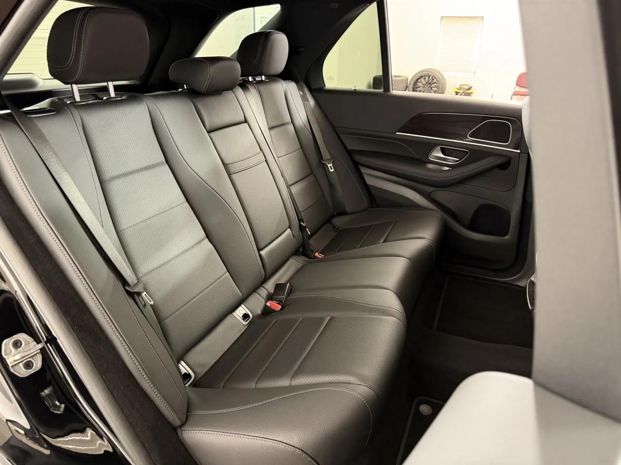 Mercedes-Benz GLE-Class GLE350 4MATIC 2025