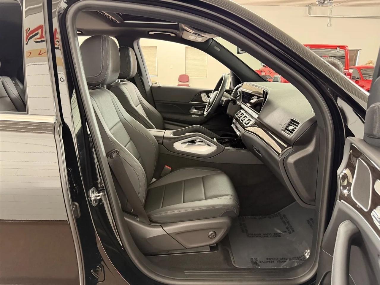 Mercedes-Benz GLE-Class GLE350 4MATIC 2025