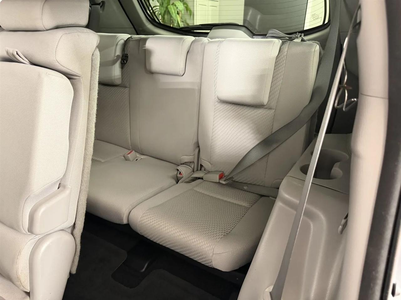 Toyota Highlander LE AWD V6 2016