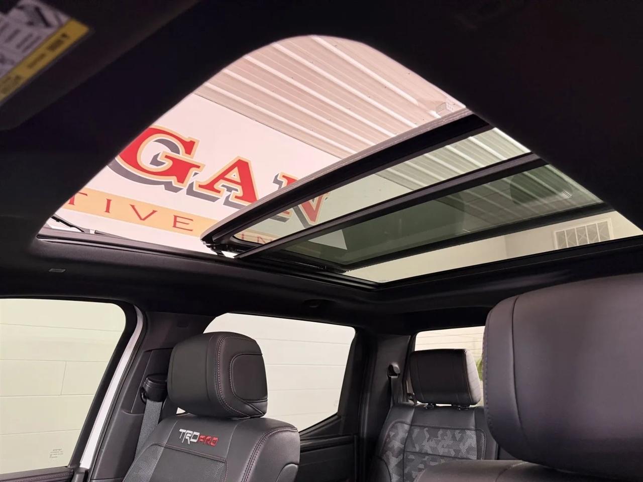 Toyota Tundra TRD PRO CrewMax 4WD Hybrid 2026