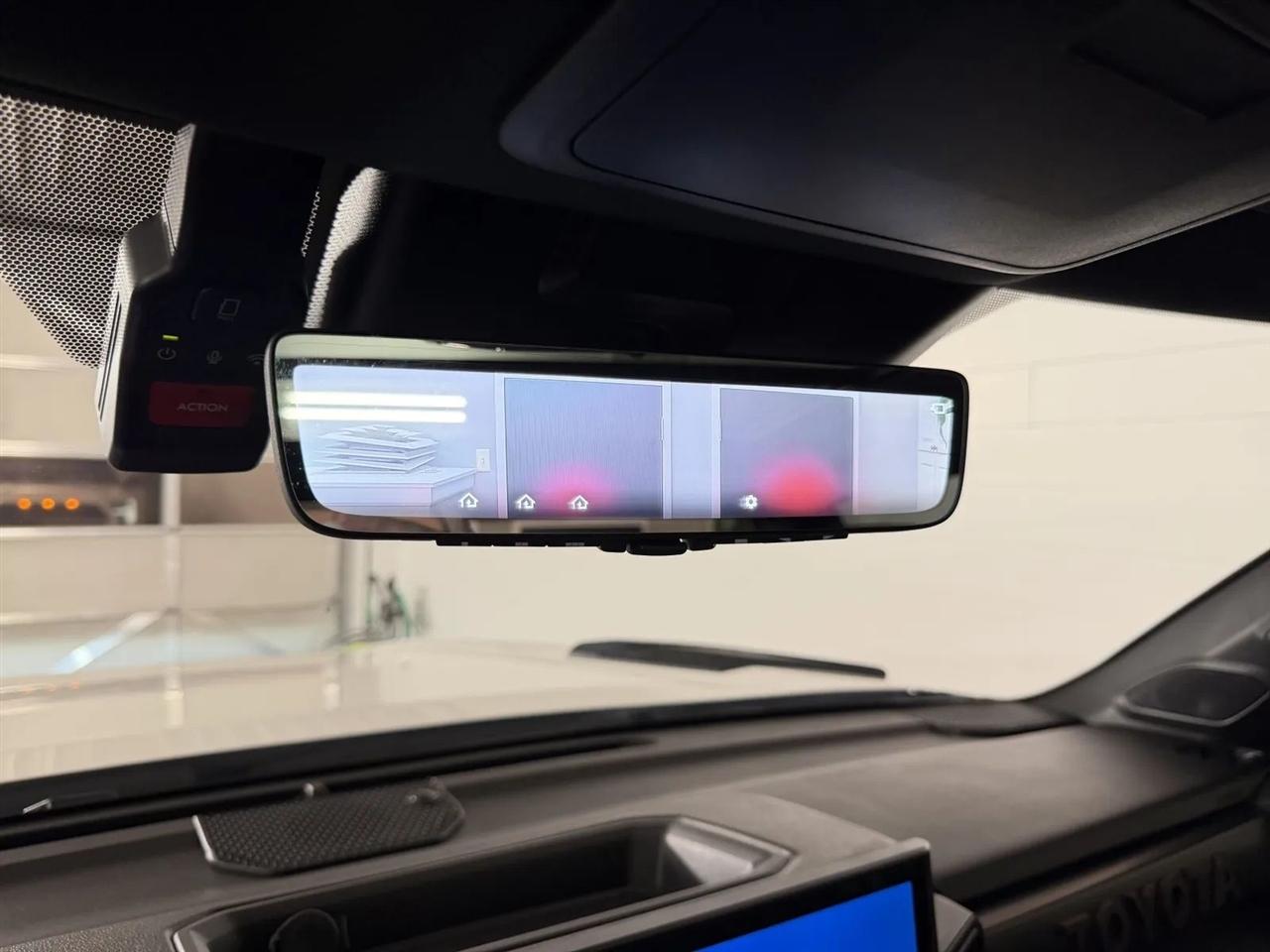 Toyota Tundra TRD PRO CrewMax 4WD Hybrid 2026