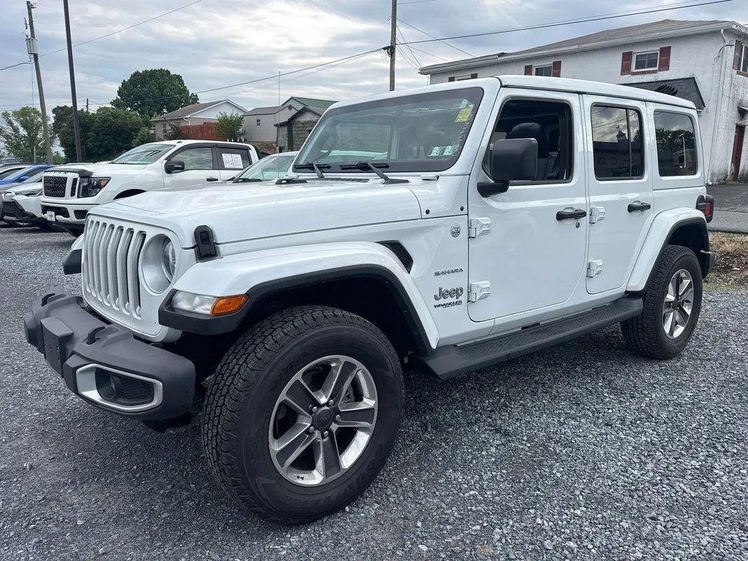 2022 Jeep Wrangler Sahara's photo