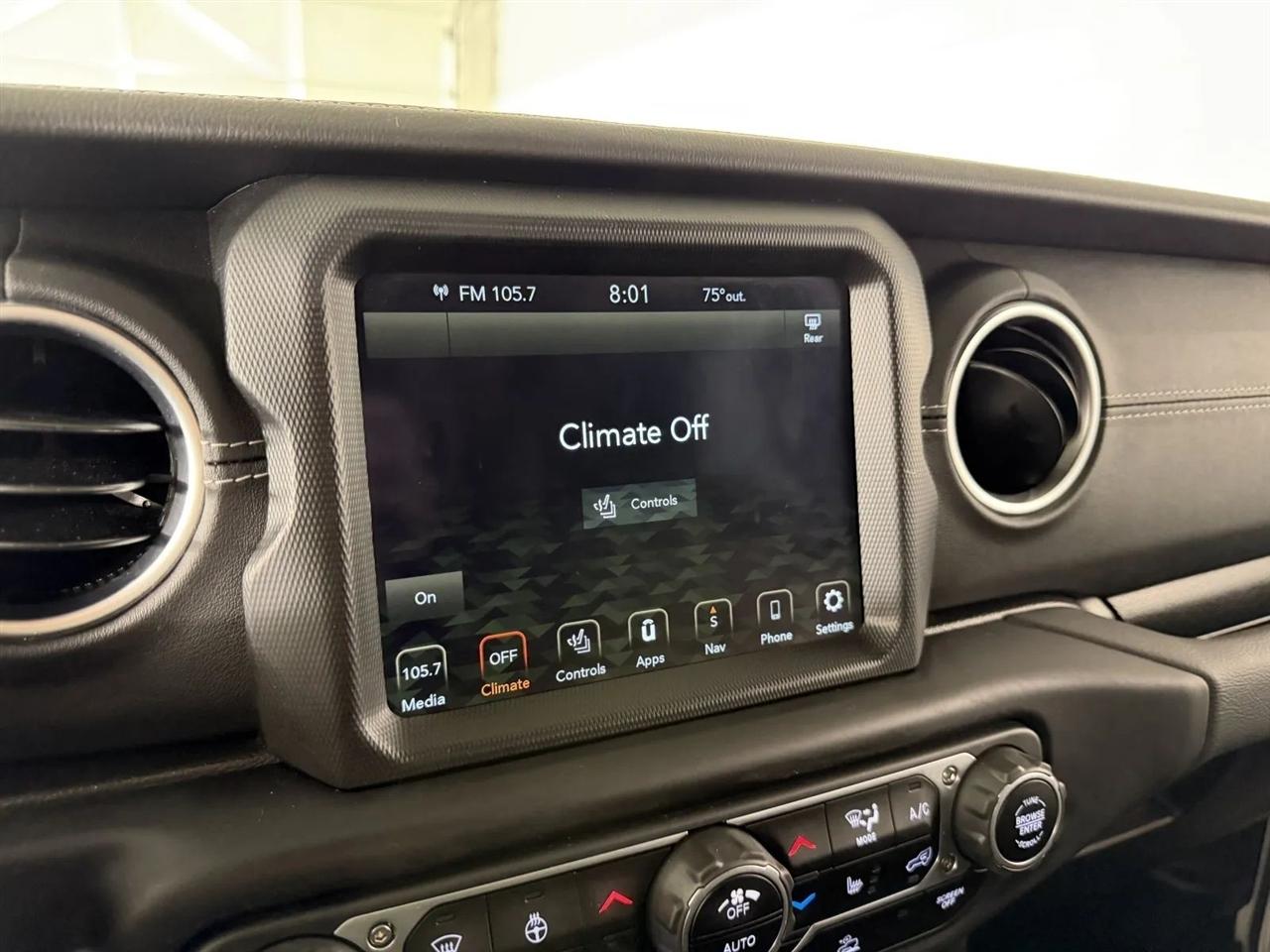 Jeep Wrangler Unlimited Sahara 2022