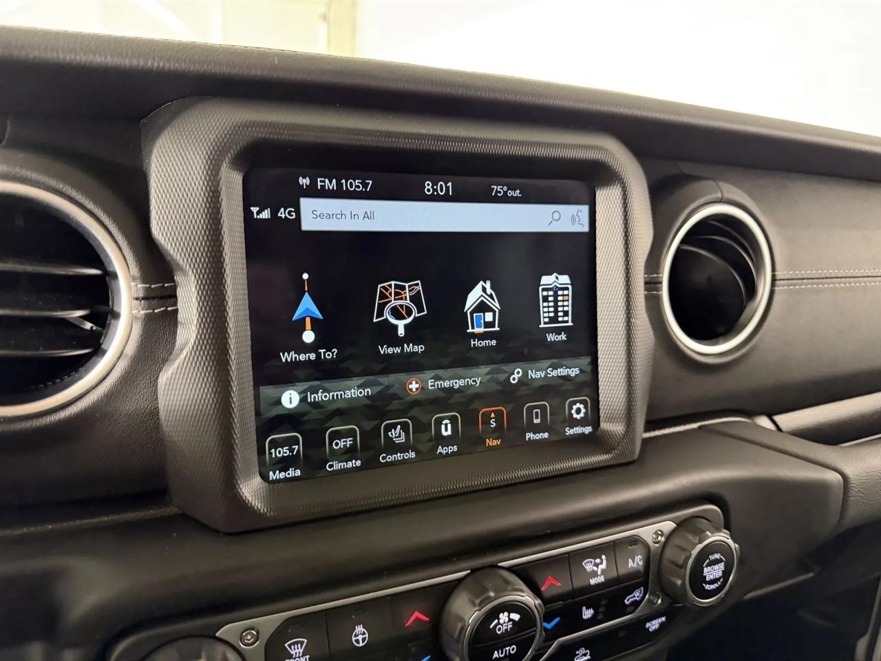 Jeep Wrangler Unlimited Sahara 2022