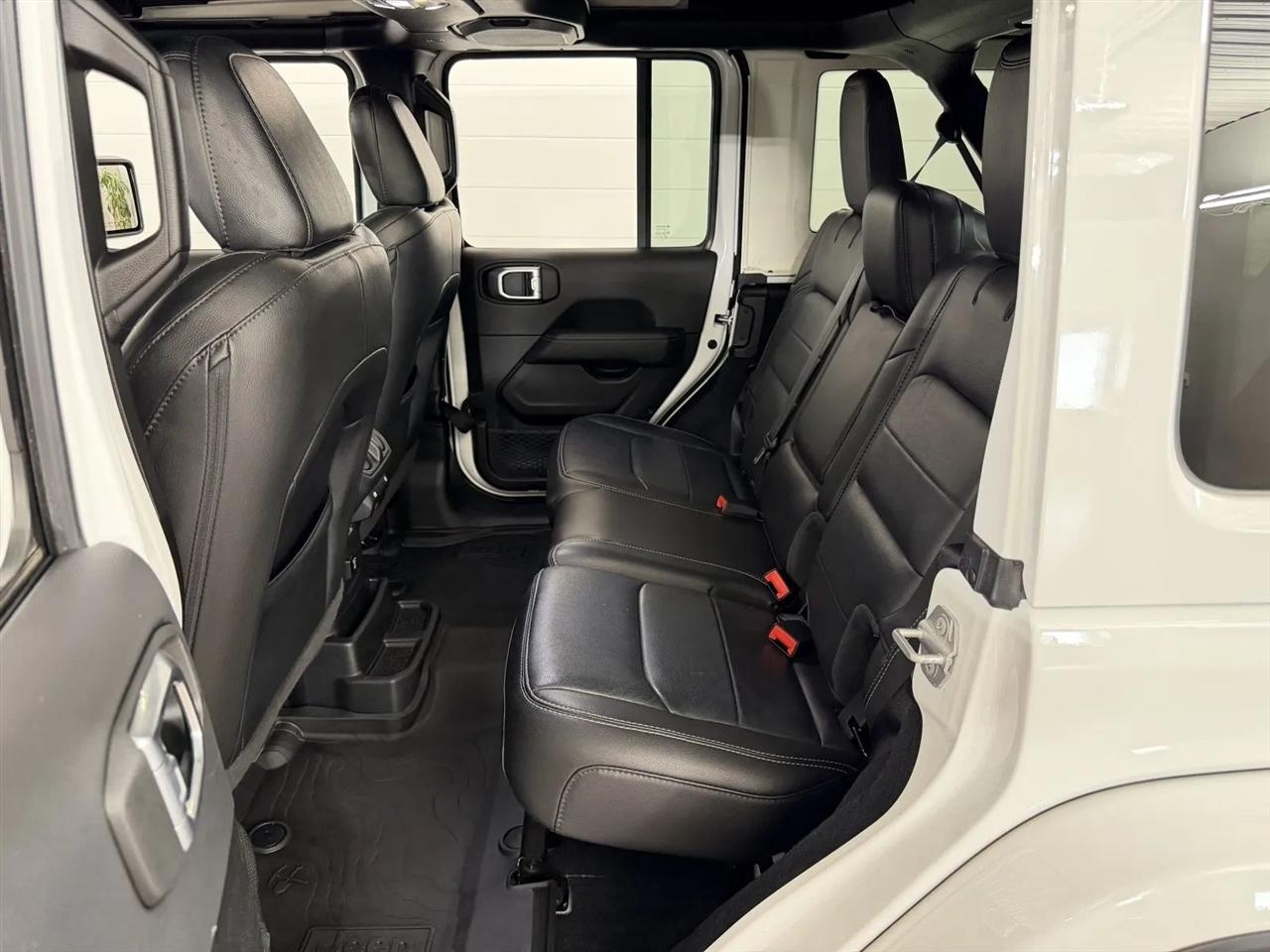 Jeep Wrangler Unlimited Sahara 2022