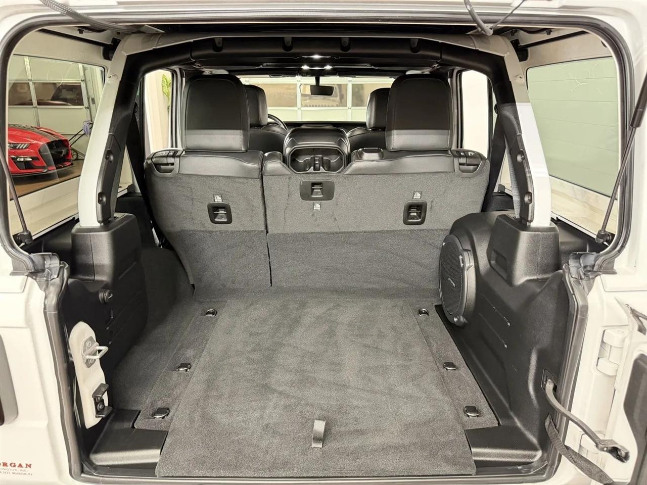 Jeep Wrangler Unlimited Sahara 2022