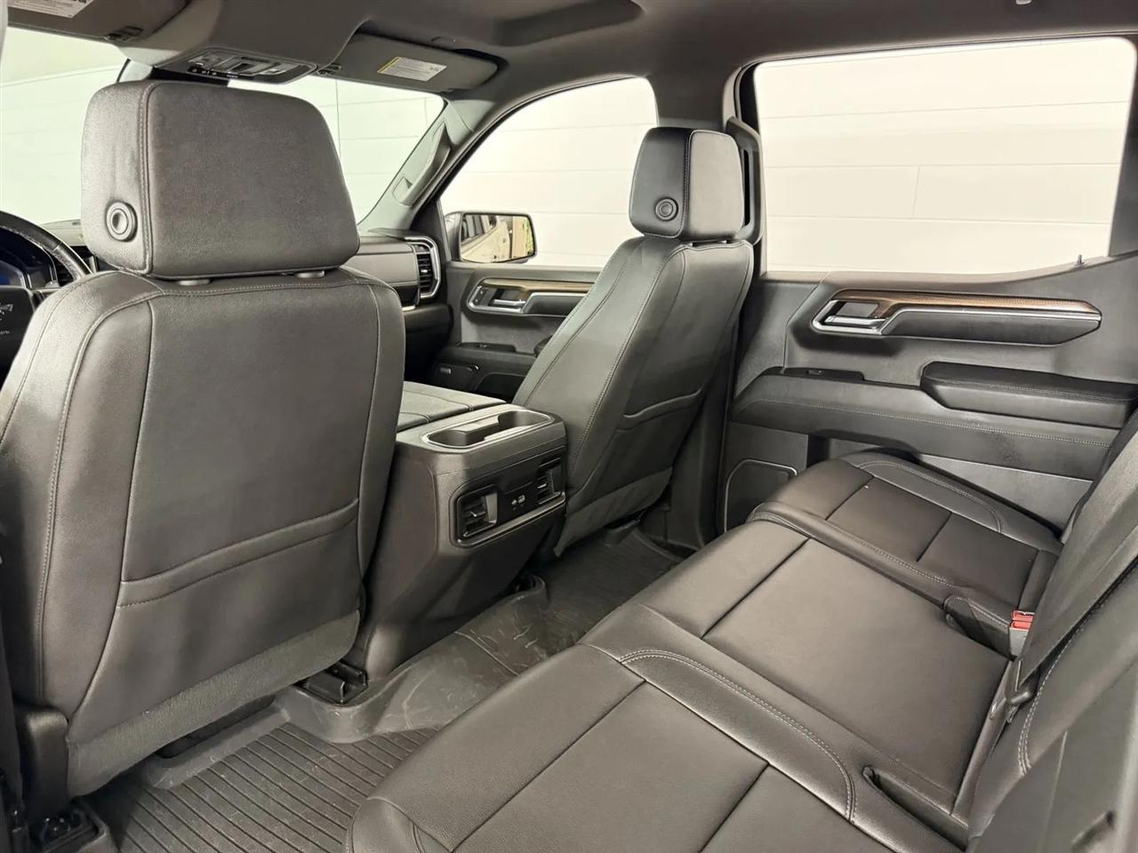 Chevrolet Silverado 1500 Trail Boss LT Crew Cab 4WD 2023