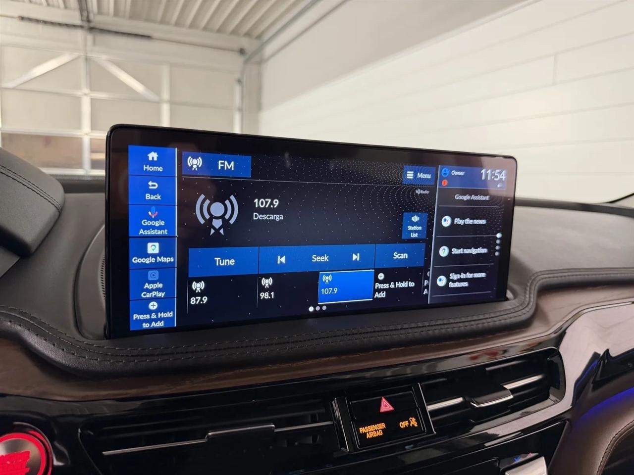 Acura MDX SH-AWD w/Advance Package 2025