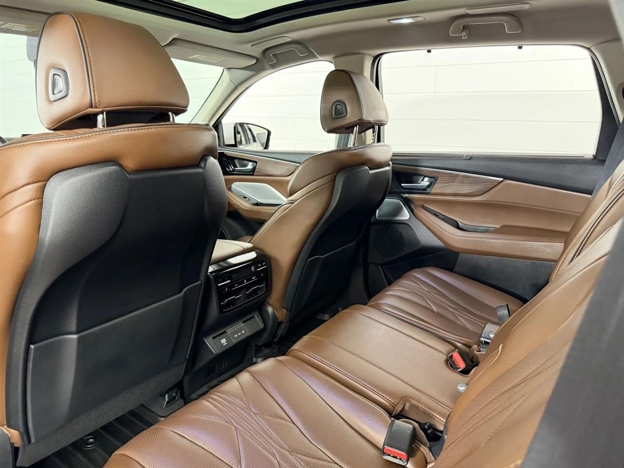 Acura MDX SH-AWD w/Advance Package 2025
