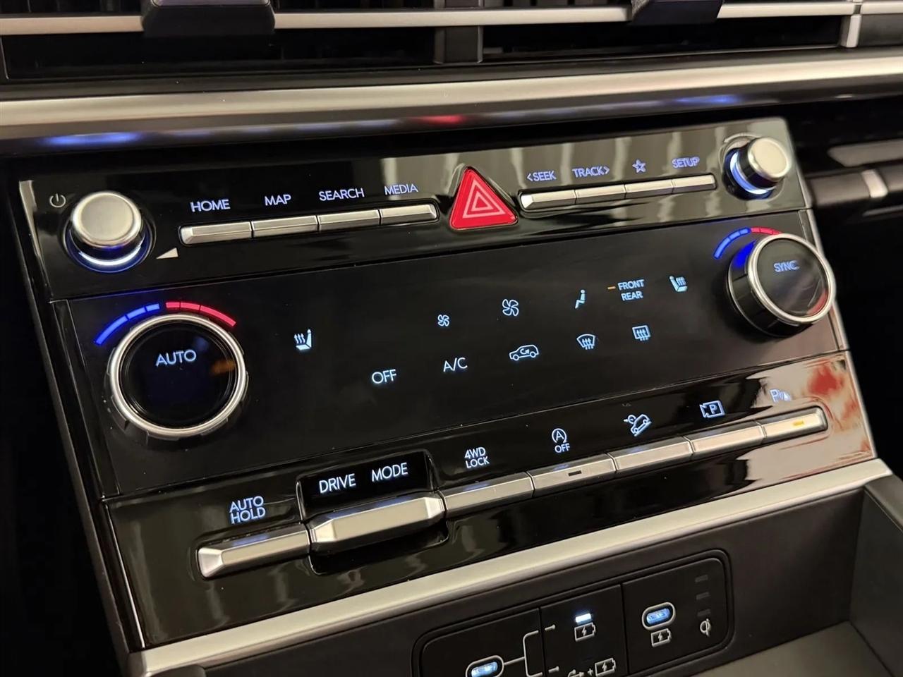 Hyundai Santa Fe XRT 2025