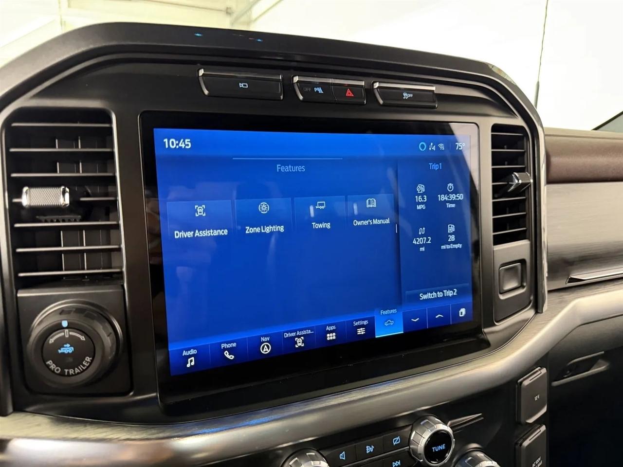 Ford F-150 Lariat SuperCrew 5.5-ft. Bed 4WD 2023
