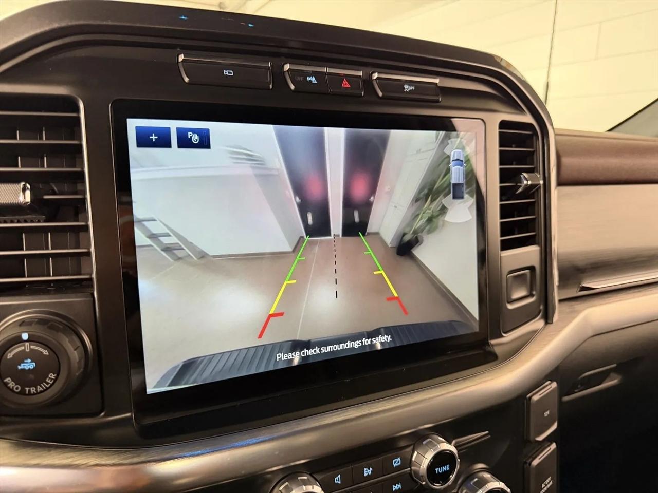 Ford F-150 Lariat SuperCrew 5.5-ft. Bed 4WD 2023
