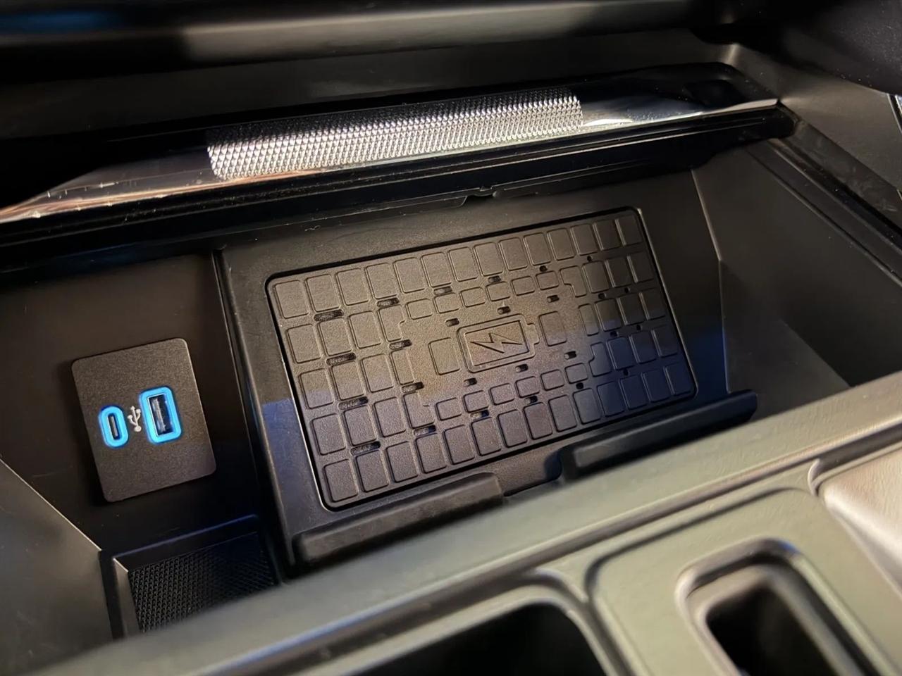 Ford F-150 Lariat SuperCrew 5.5-ft. Bed 4WD 2023