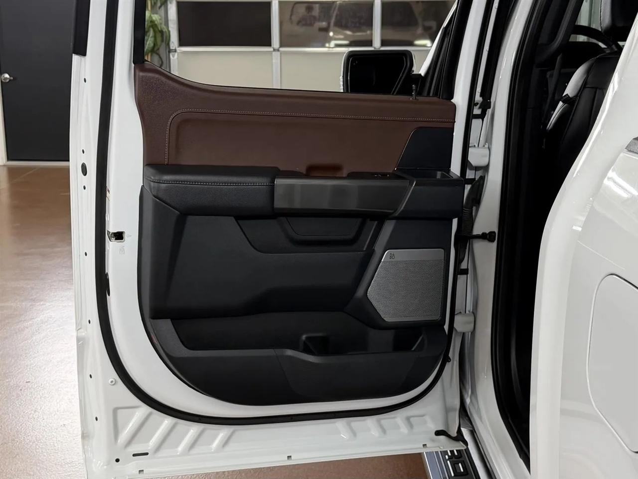 Ford F-150 Lariat SuperCrew 5.5-ft. Bed 4WD 2023