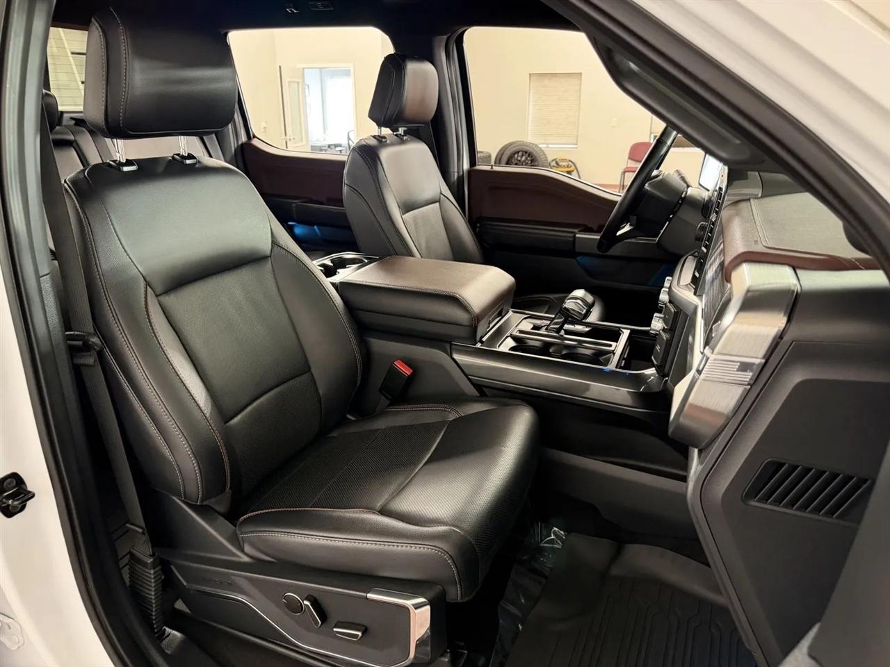 Ford F-150 Lariat SuperCrew 5.5-ft. Bed 4WD 2023