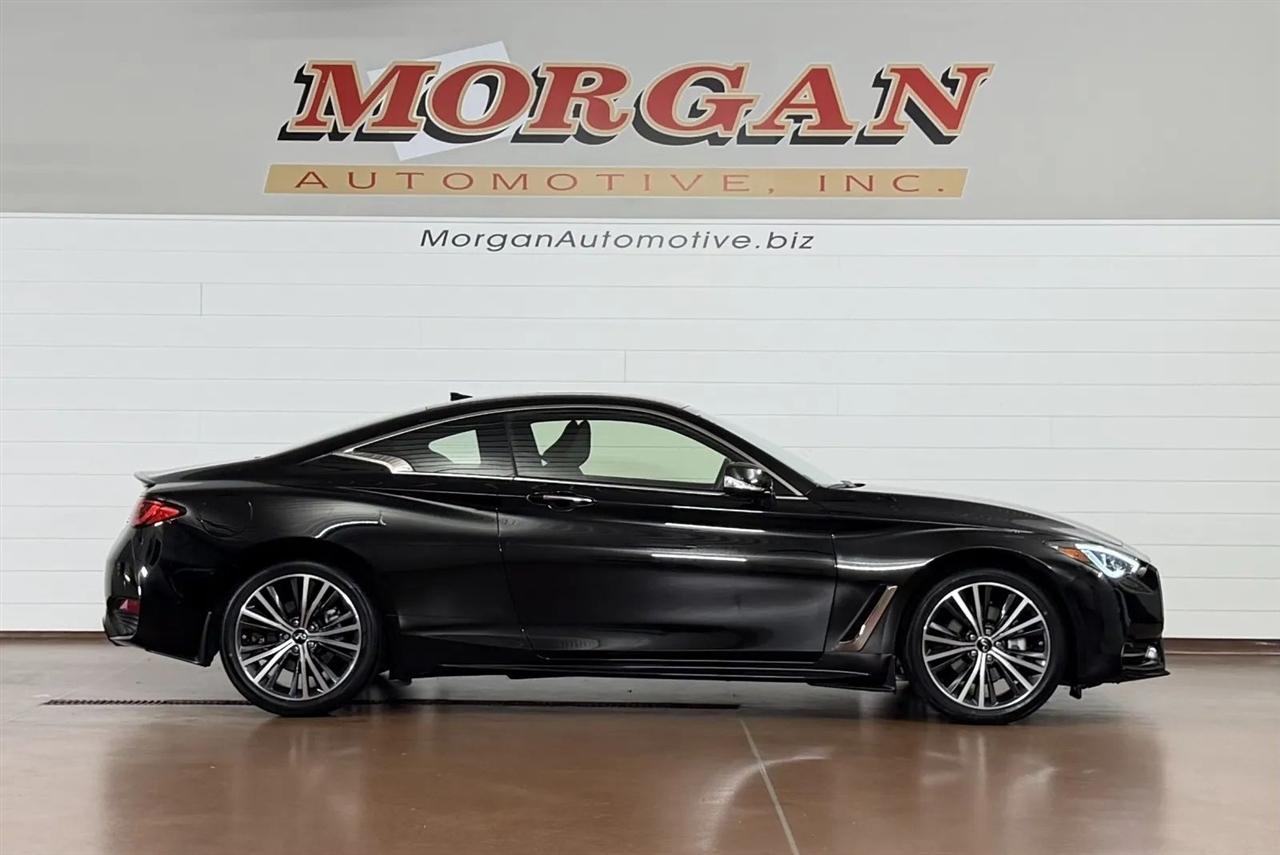 Infiniti Q60 3.0t PURE 2021