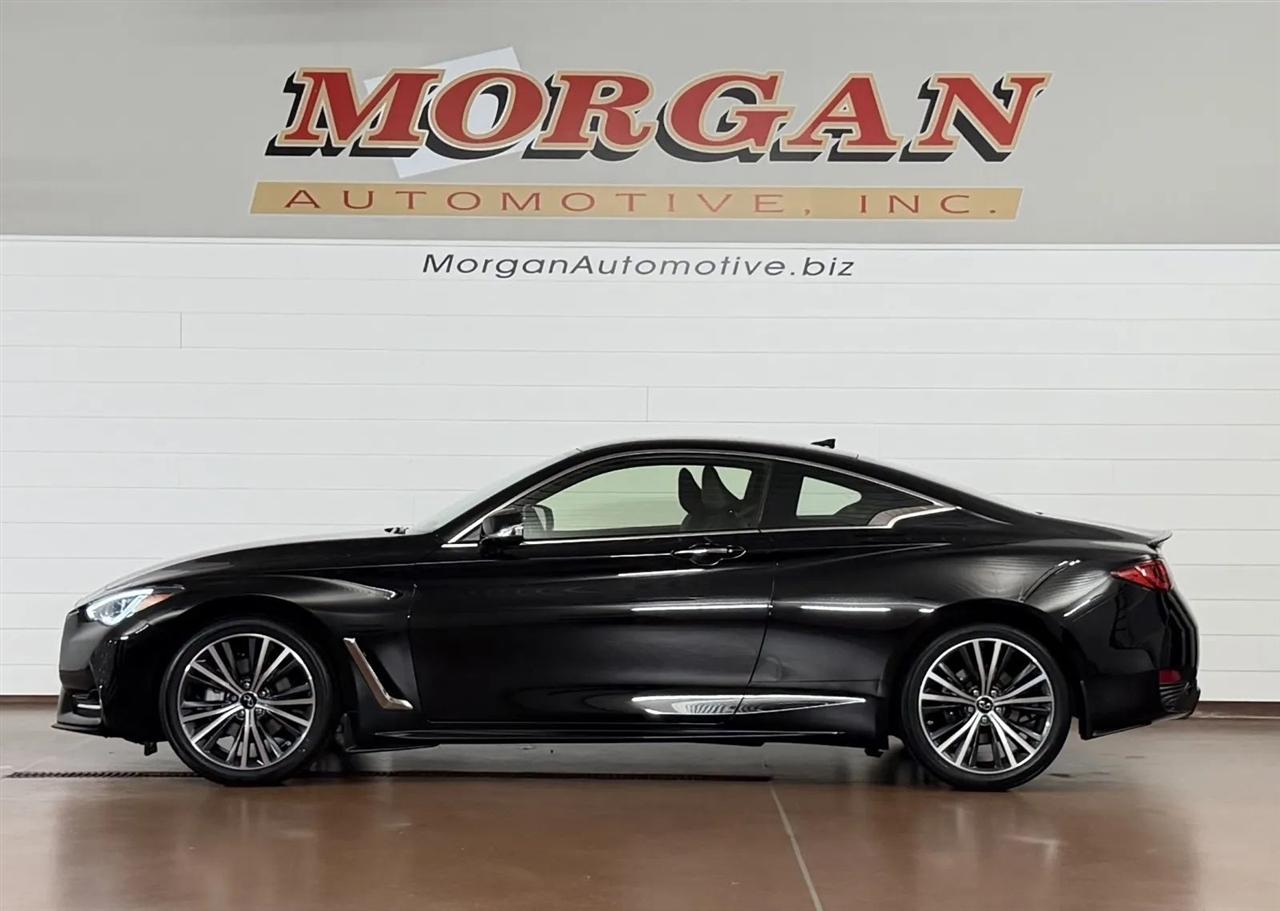 Infiniti Q60 3.0t PURE 2021