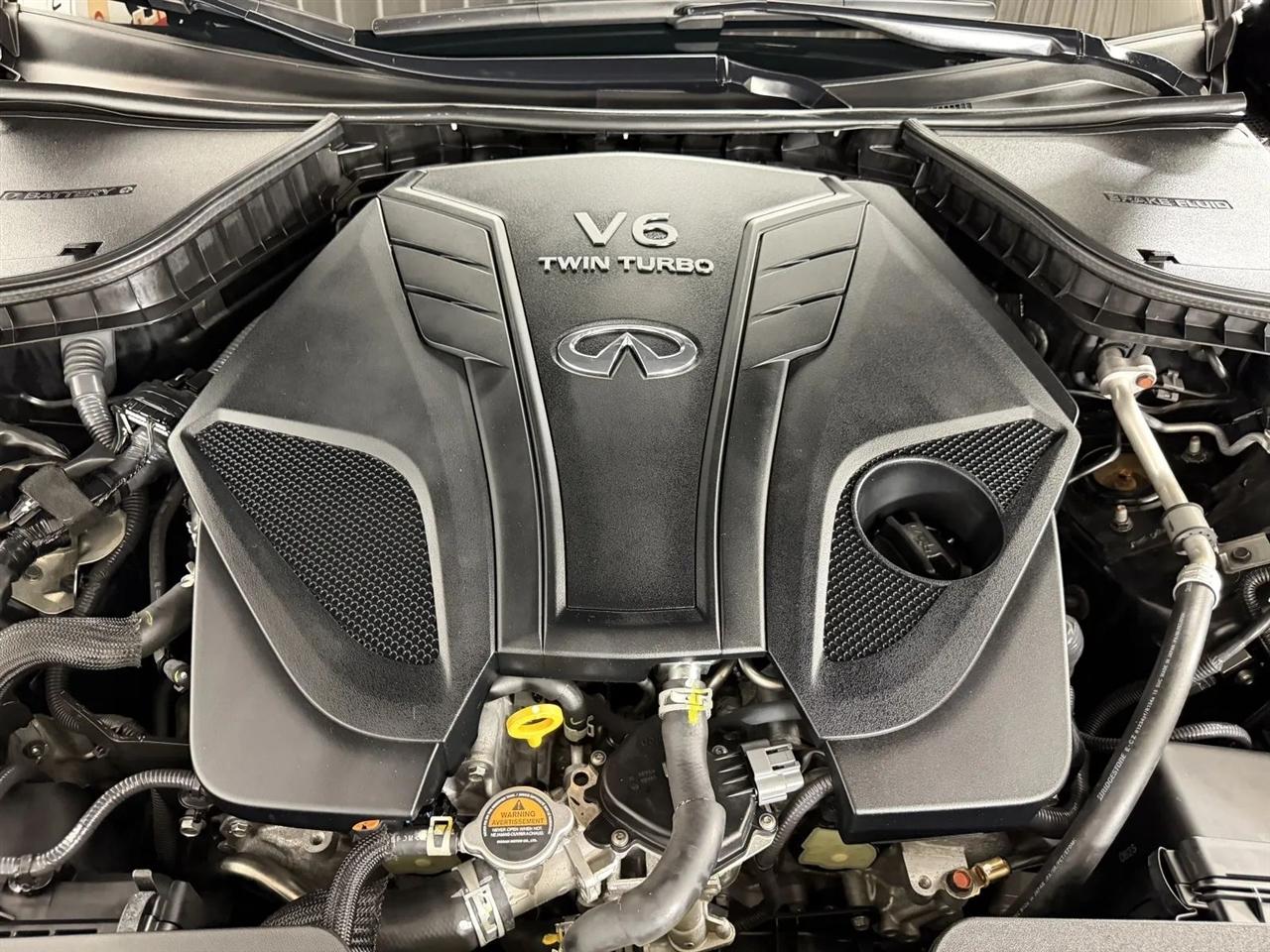 Infiniti Q60 3.0t PURE 2021