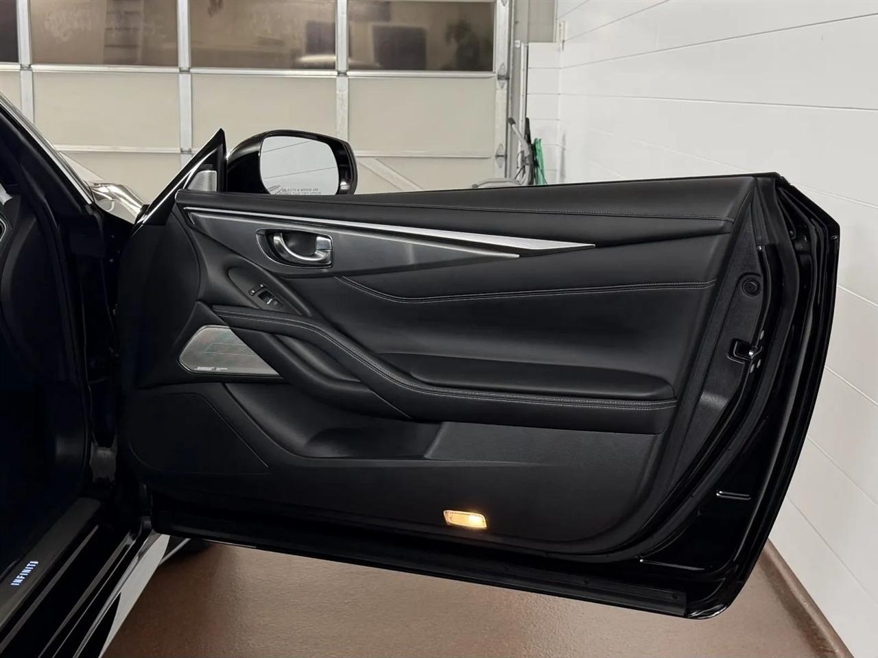 Infiniti Q60 3.0t PURE 2021
