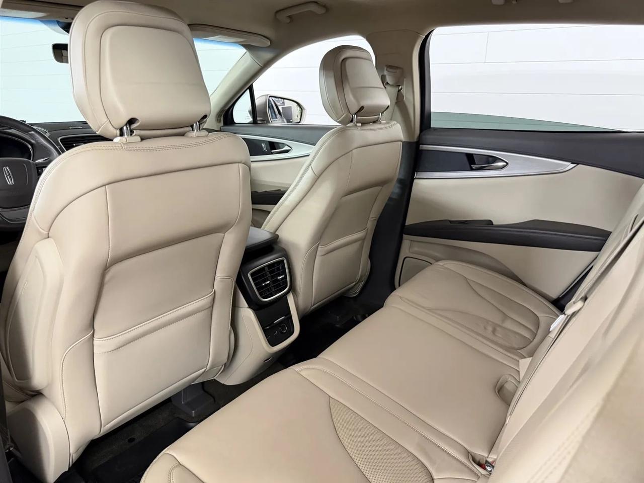 Lincoln Nautilus Base AWD 2020