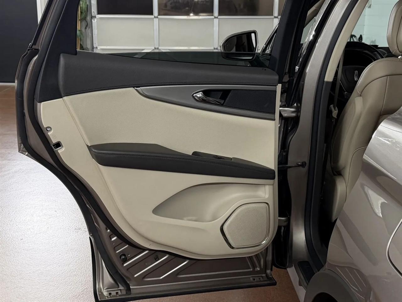 Lincoln Nautilus Base AWD 2020