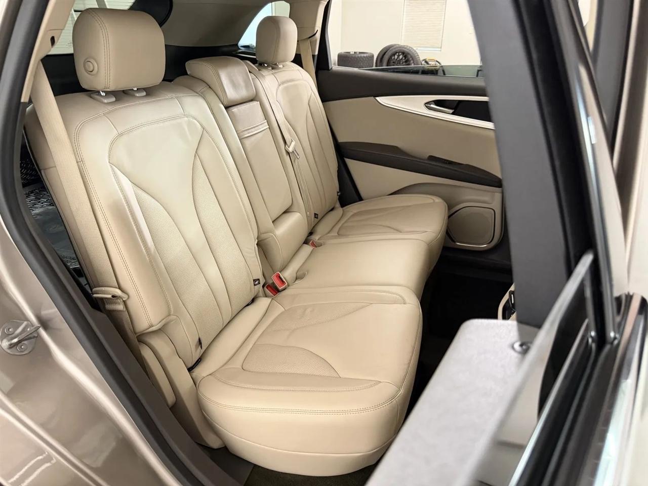 Lincoln Nautilus Base AWD 2020