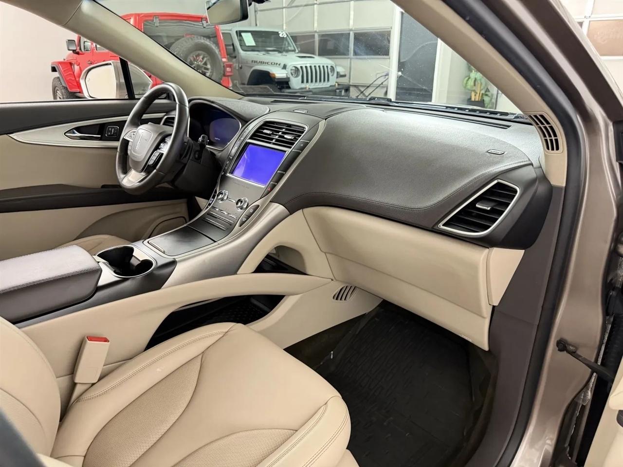 Lincoln Nautilus Base AWD 2020
