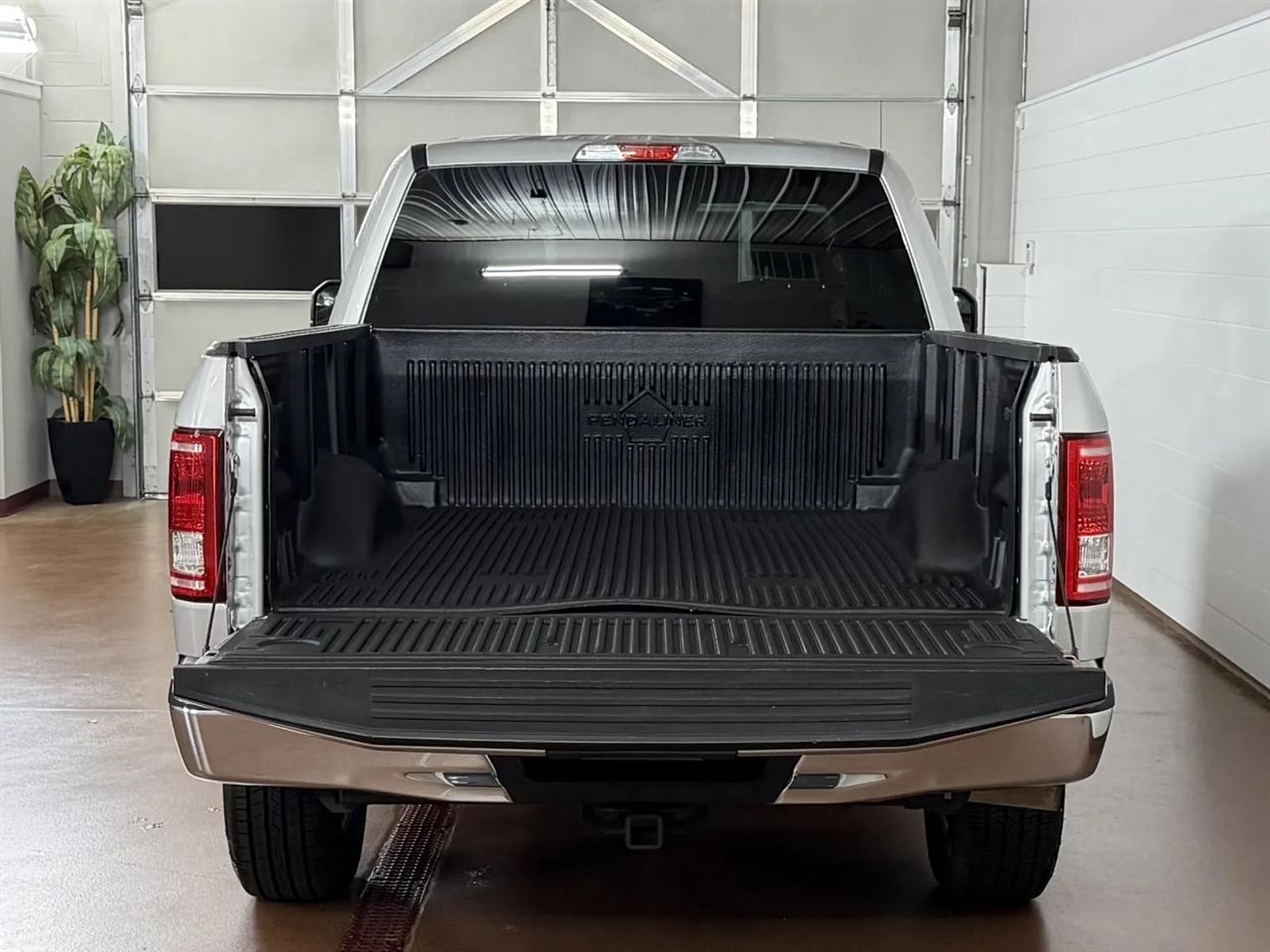 Ford F-150 XLT SuperCab 8-ft. Bed 4WD 2016