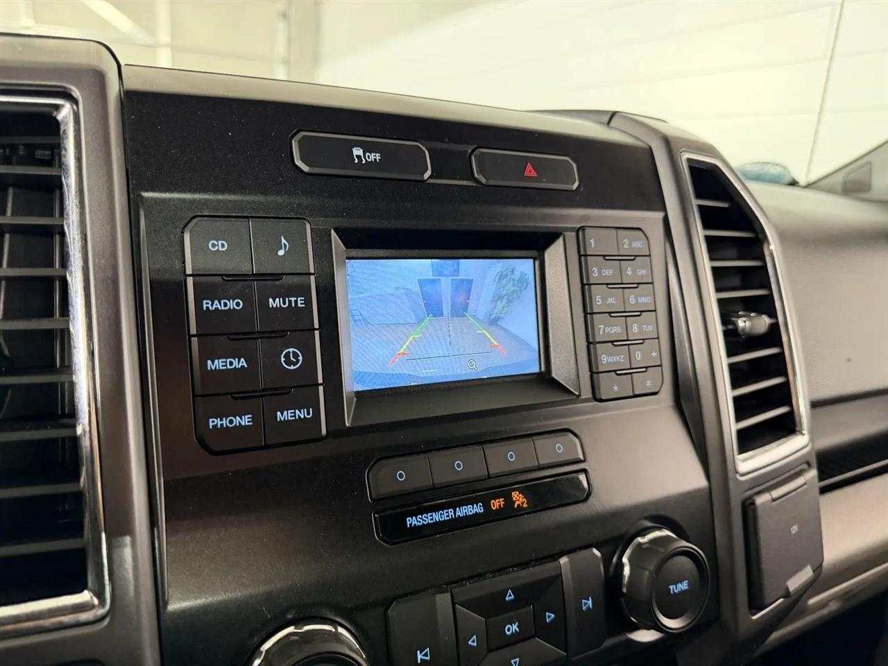 Ford F-150 XLT SuperCab 8-ft. Bed 4WD 2016