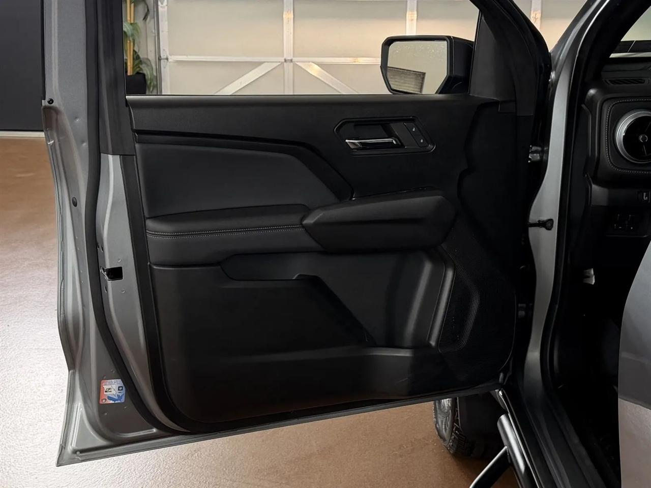 Chevrolet Colorado LT Crew Cab 4WD 2024