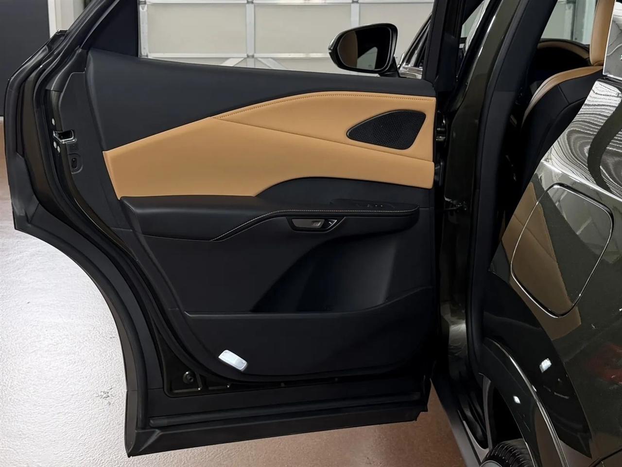 Lexus RX 350 AWD 2025