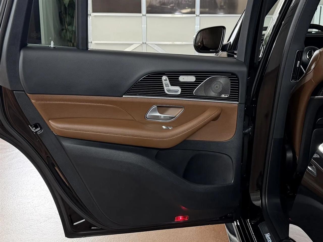 Mercedes-Benz GLS-Class GLS450 4MATIC 2025