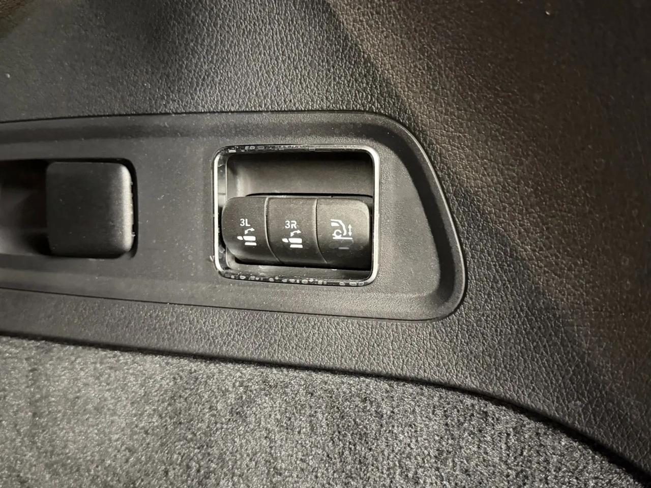 Mercedes-Benz GLS-Class GLS450 4MATIC 2025