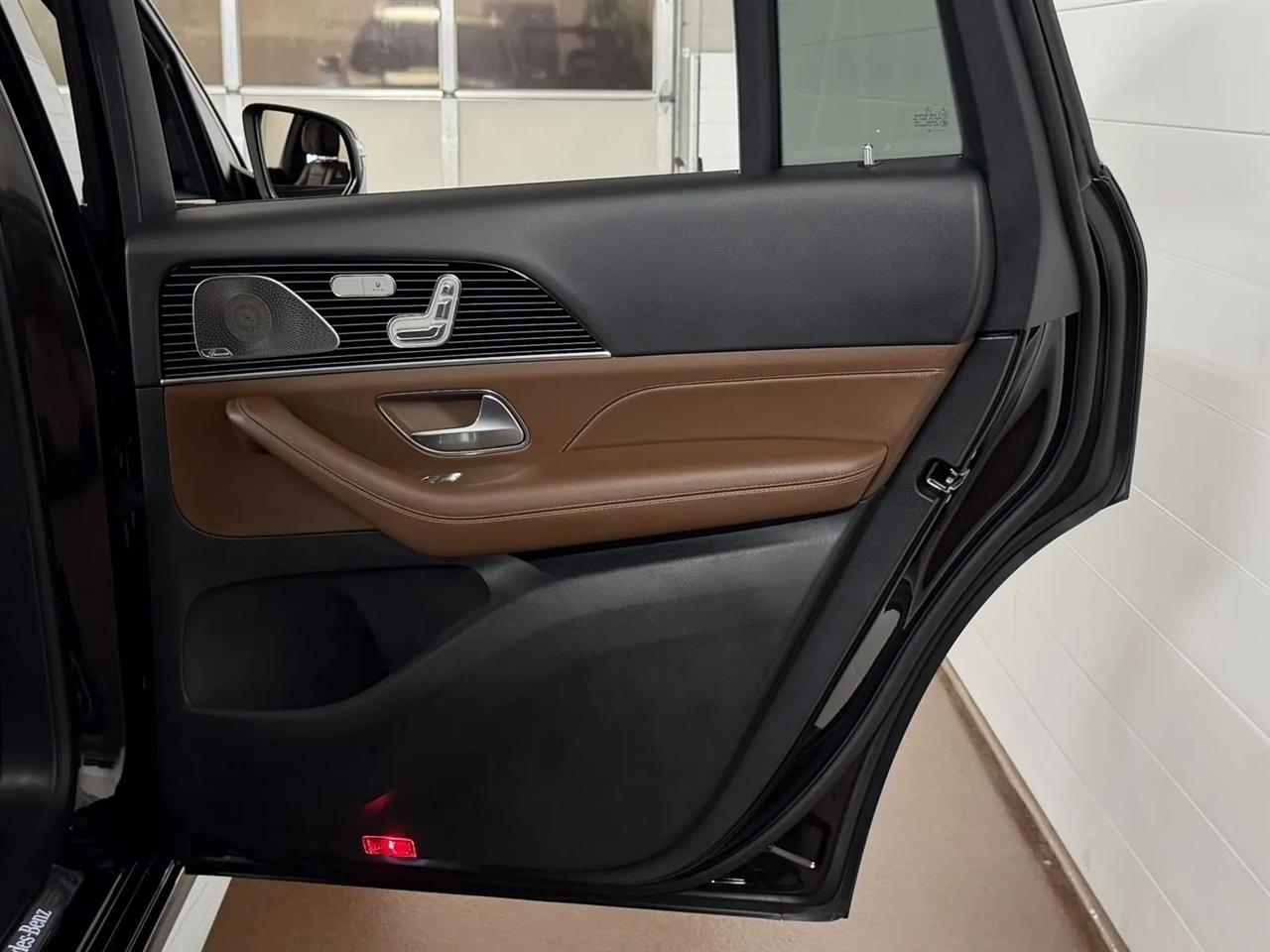 Mercedes-Benz GLS-Class GLS450 4MATIC 2025