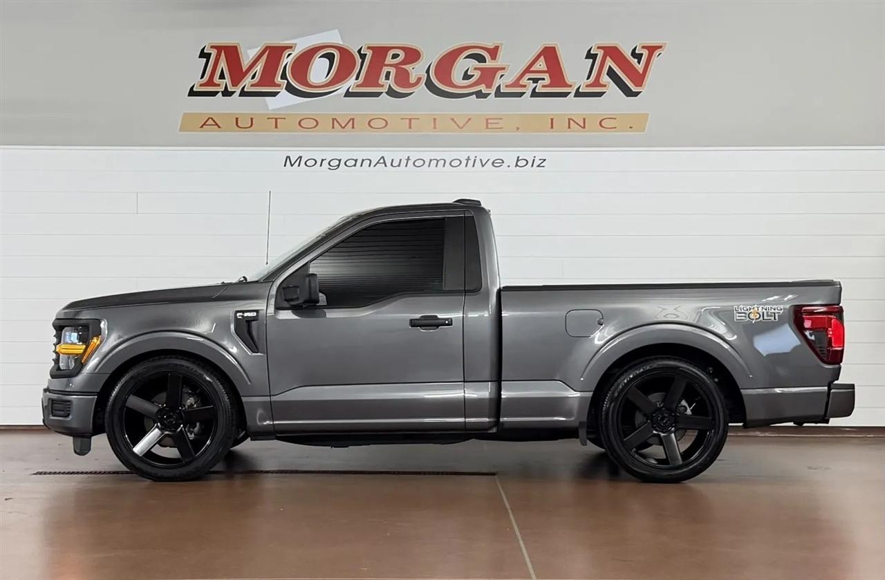 Ford F-150 XL 2WD 2024