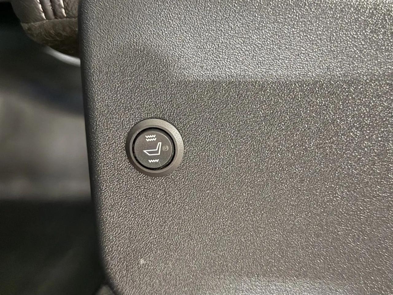 Ford F-150 XL 2WD 2024
