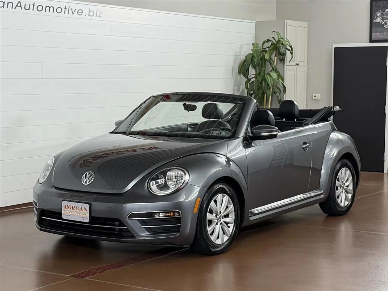 Volkswagen Beetle 2.0T SE Convertible 2018