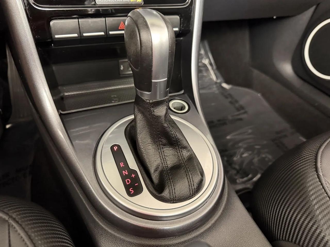 Volkswagen Beetle 2.0T SE Convertible 2018