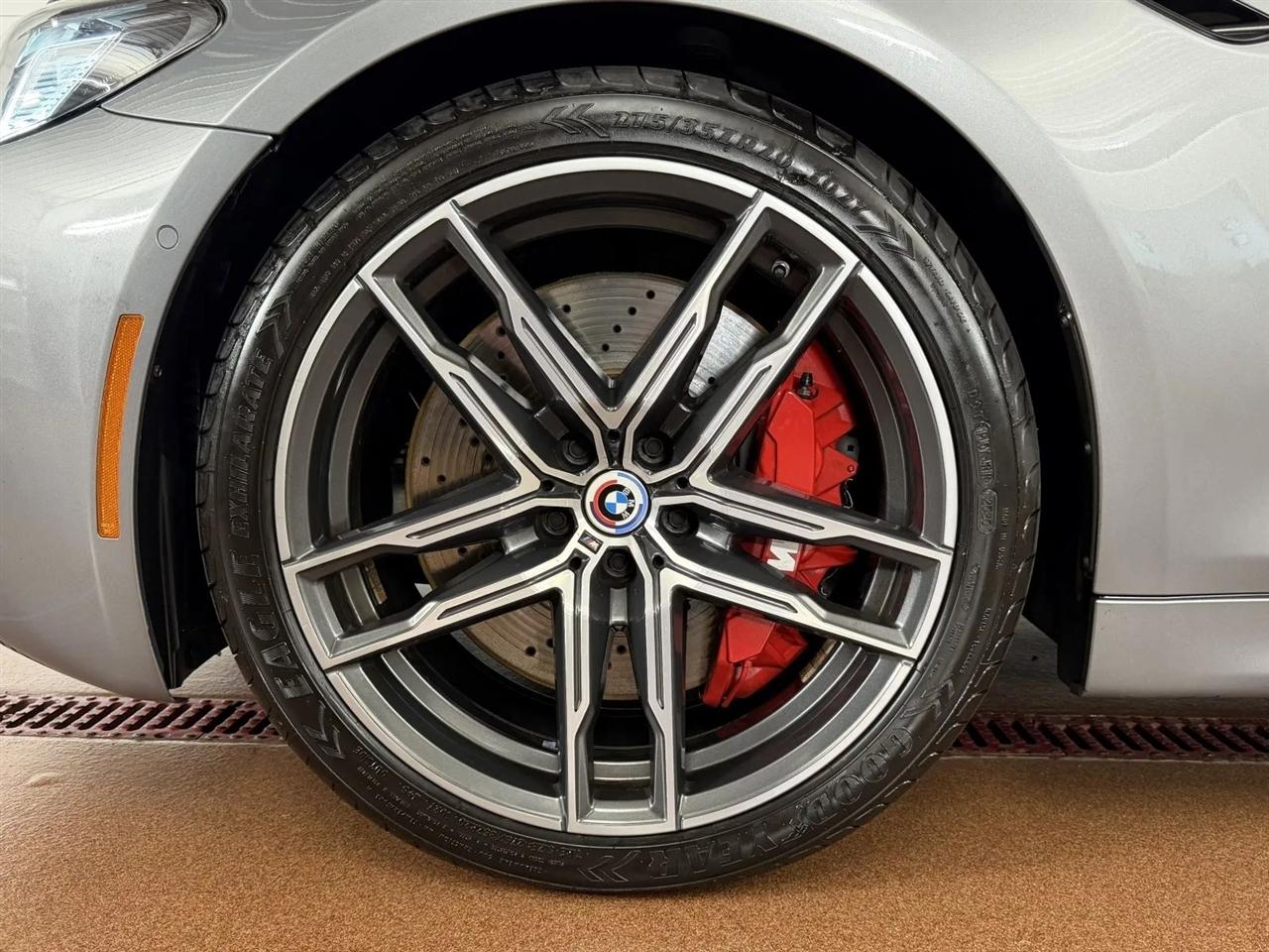 BMW M5 Base 2023