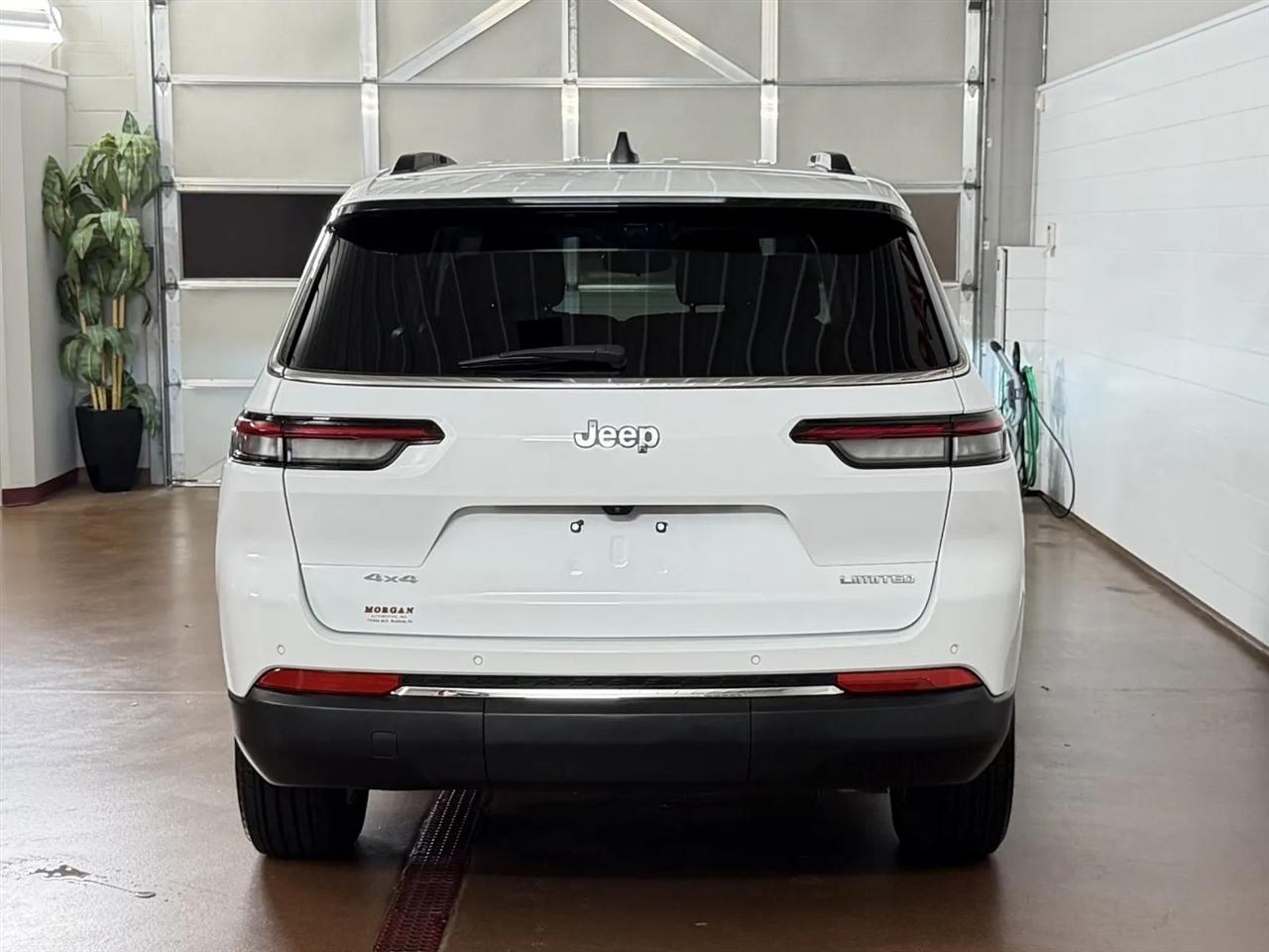 Jeep Grand Cherokee L Limited 4WD 2023