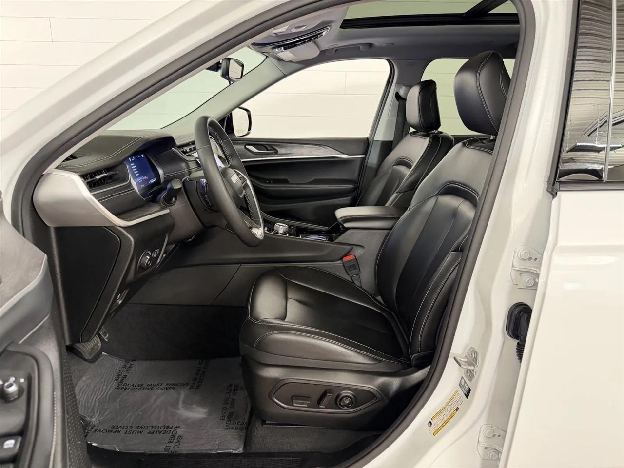 Jeep Grand Cherokee L Limited 4WD 2023