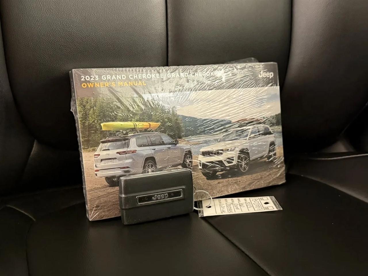 Jeep Grand Cherokee L Limited 4WD 2023