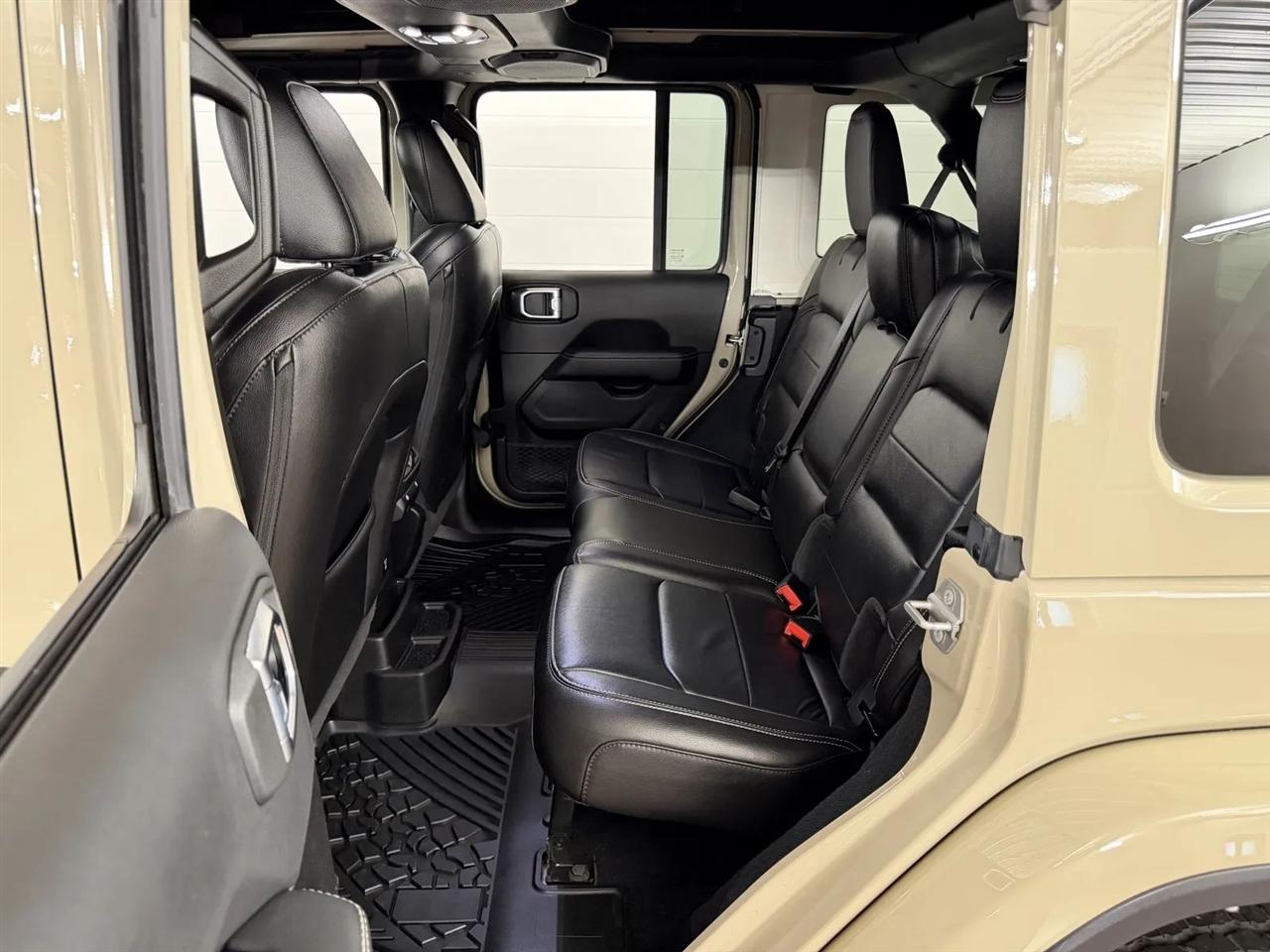 Jeep Wrangler Unlimited Sahara 2022