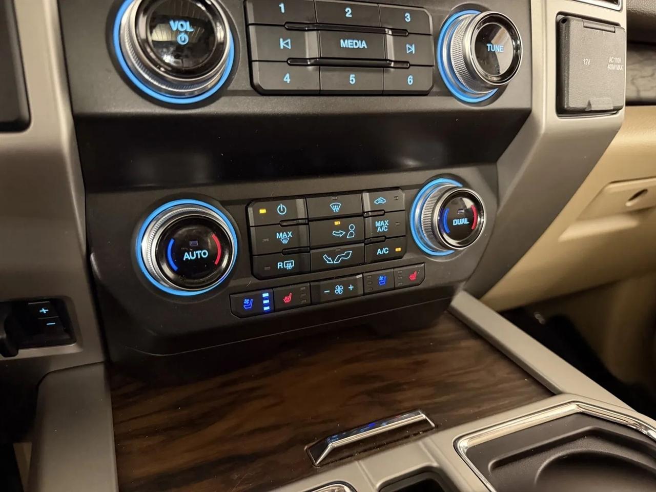Ford F-150 Lariat SuperCrew 6.5-ft. Bed 4WD 2020