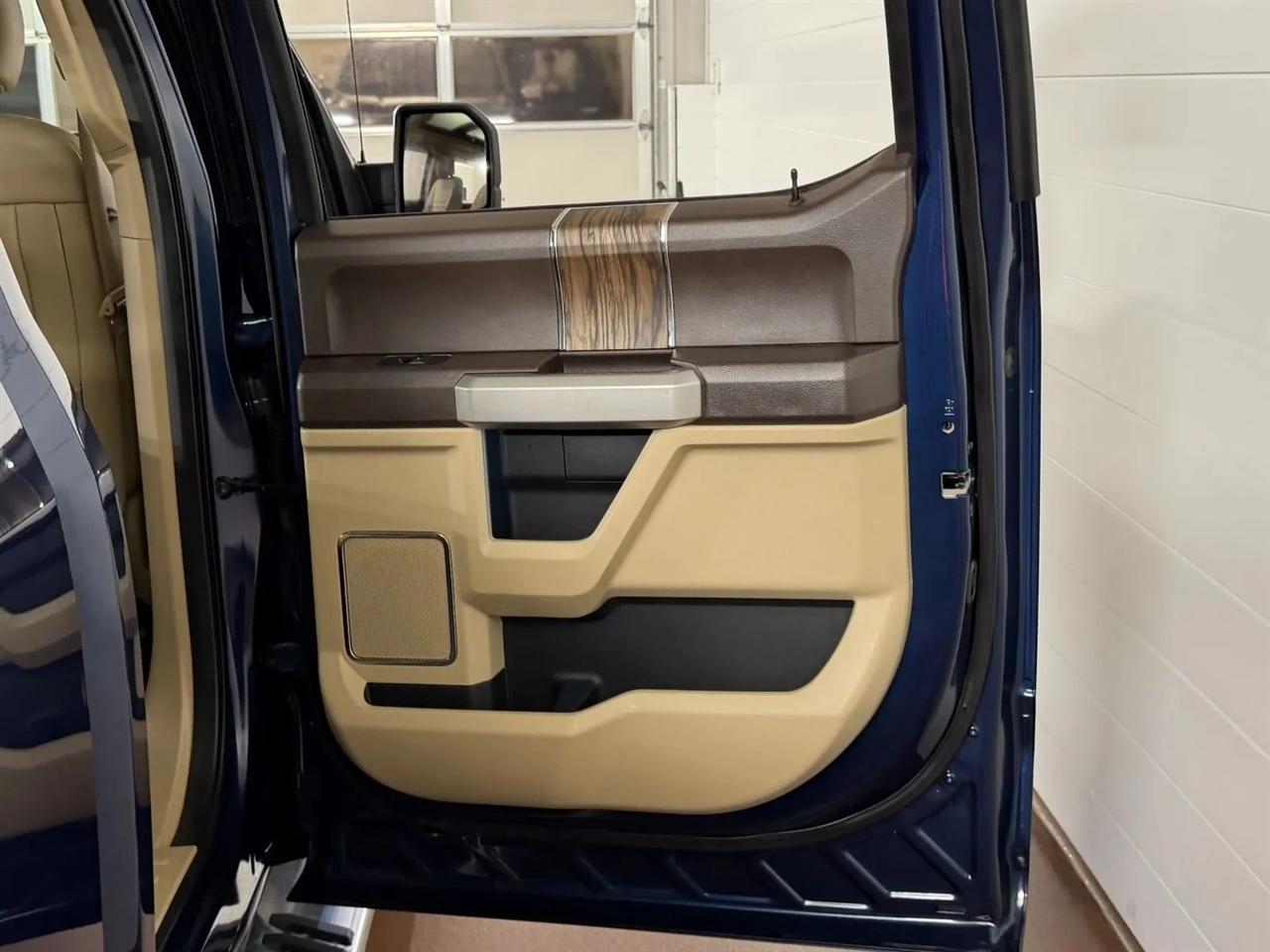 Ford F-150 Lariat SuperCrew 6.5-ft. Bed 4WD 2020