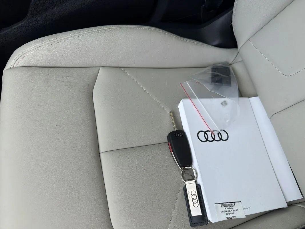 Audi Q3 S line Premium quattro 2024