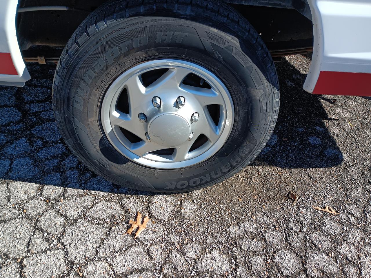 Ford Econoline E-350 Super Duty Extended 2014