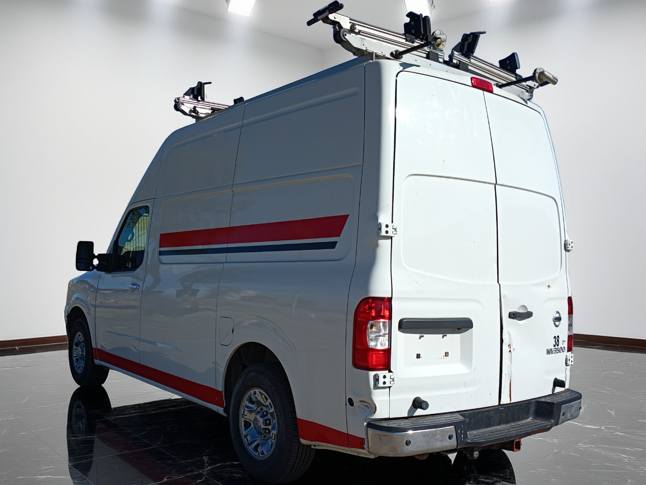 Nissan NV Cargo NV3500 HD High Roof V8 SL 2018